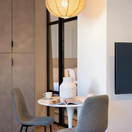 Magno Atienza Apartament