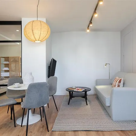 Magno Atienza Apartament Sewilla